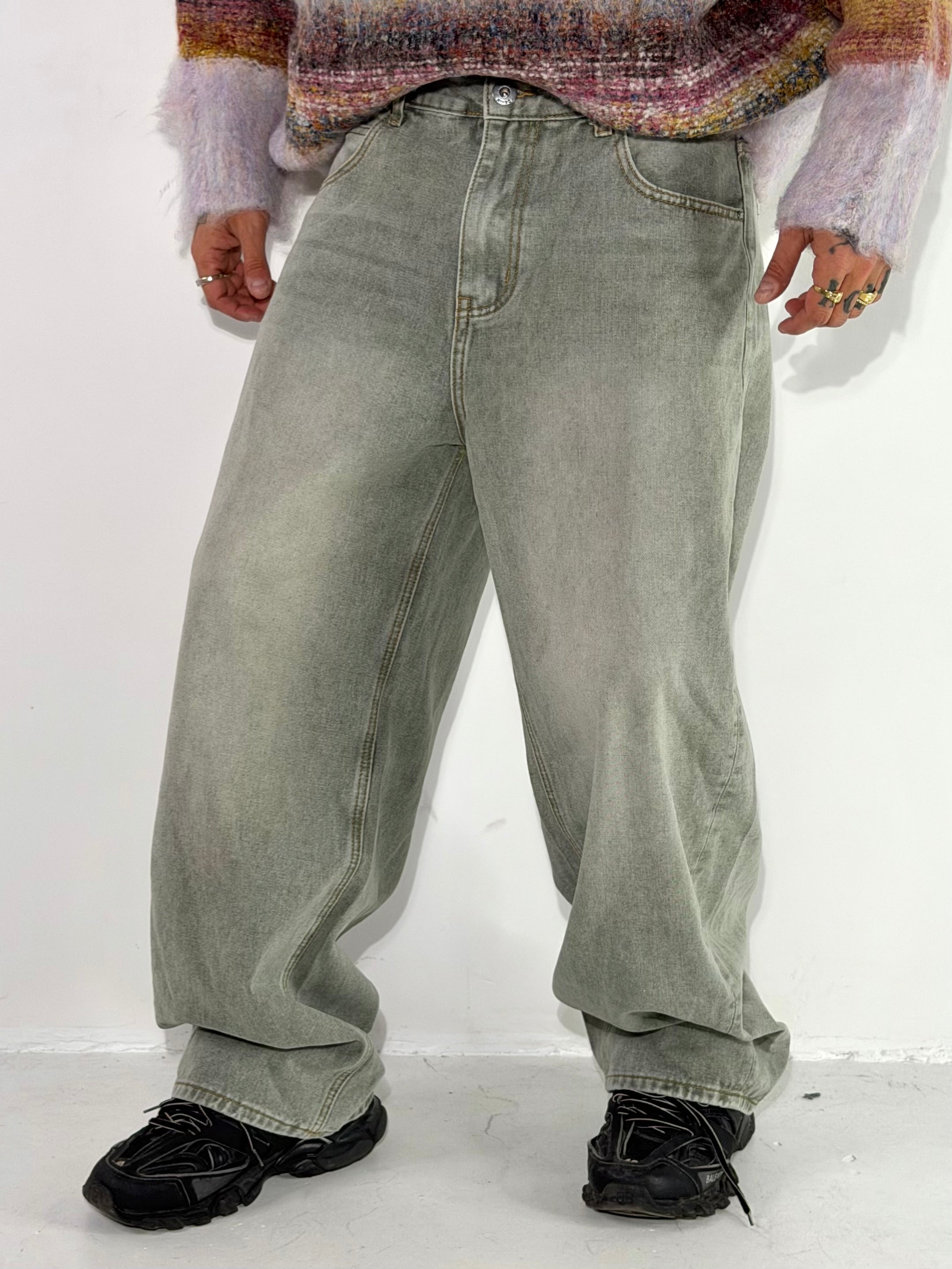 JEANS LIST